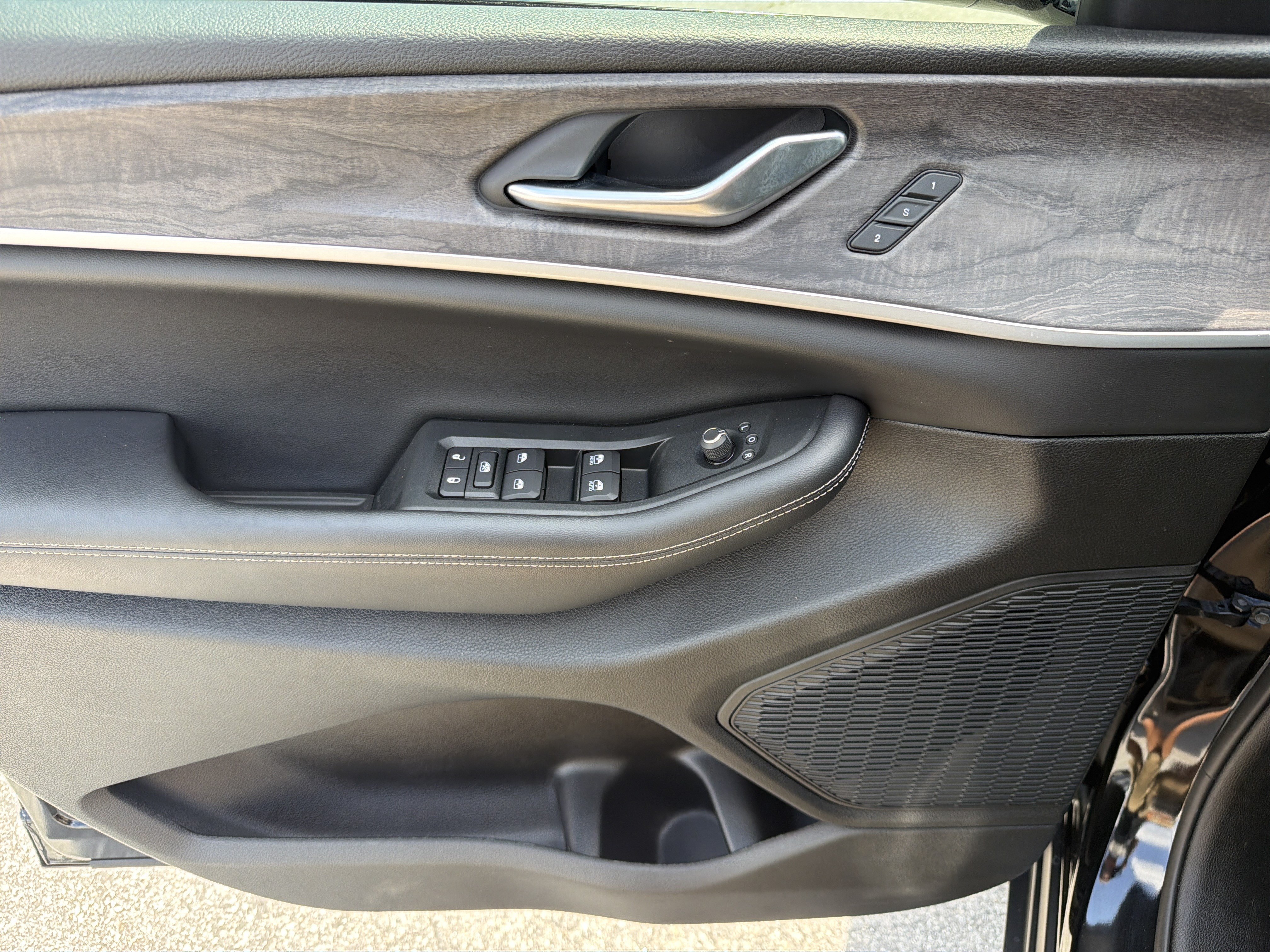2023 Jeep Grand Cherokee Limited - Photo 11