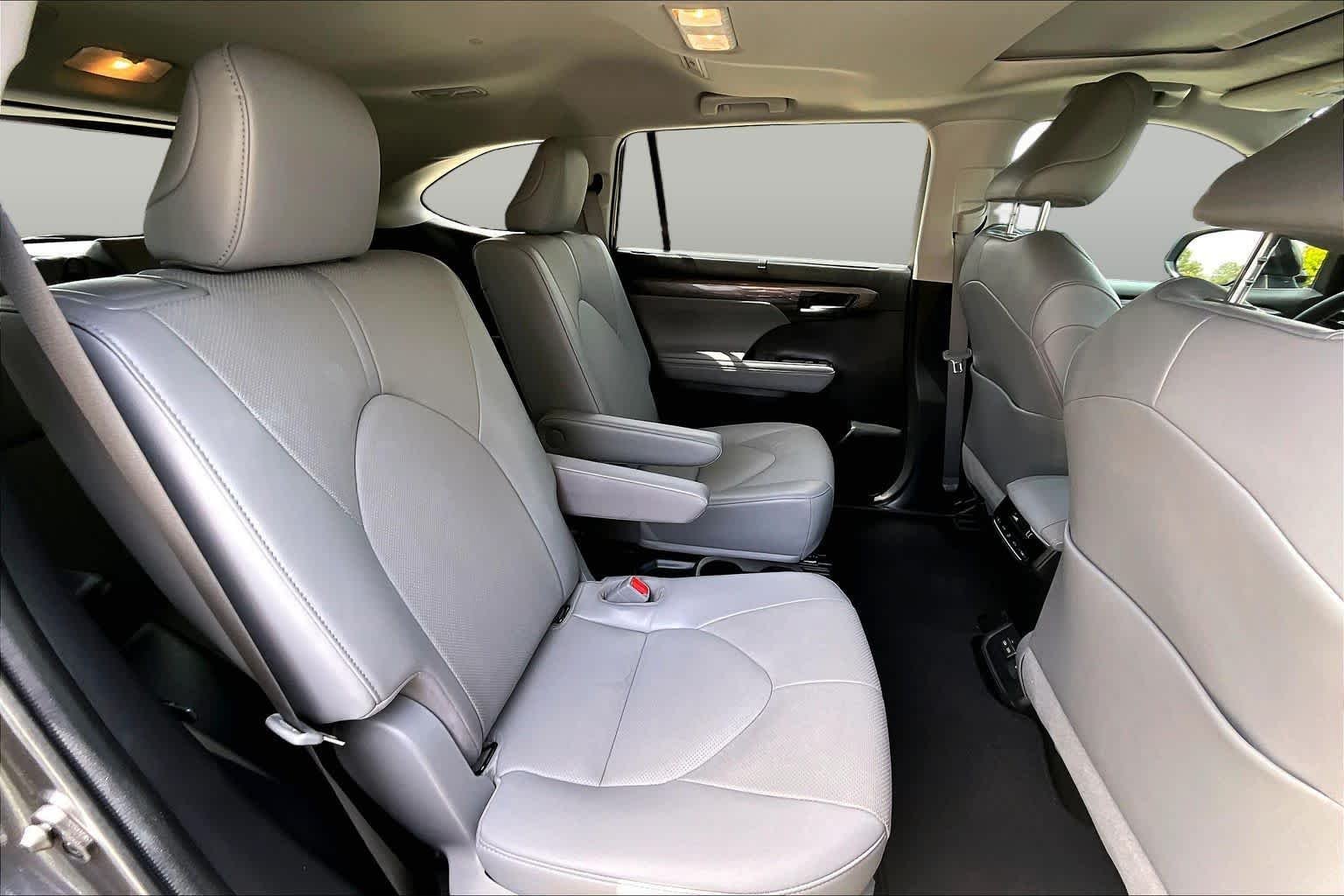 Used 2022 Magnetic Gray Metallic Toyota Limited image 20