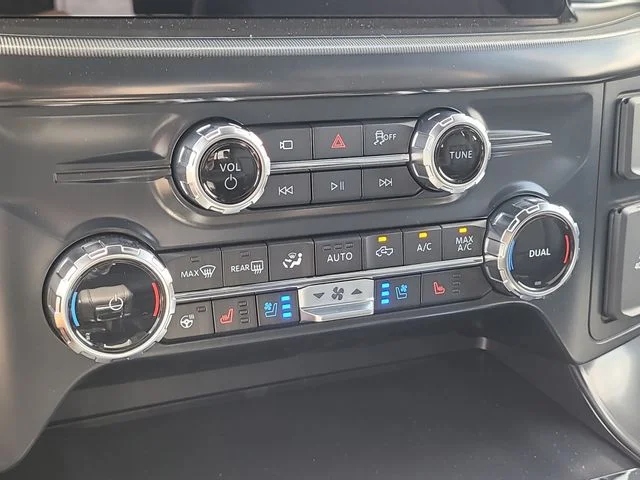 New 2026 Gray Metallic Ford Lariat image 25