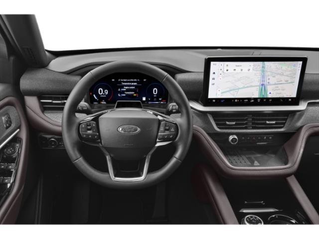New 2026 Star White Metallic Tri-Coat Ford Platinum image 9