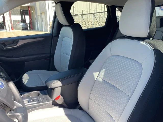 2026 Ford Escape Active - Photo 8