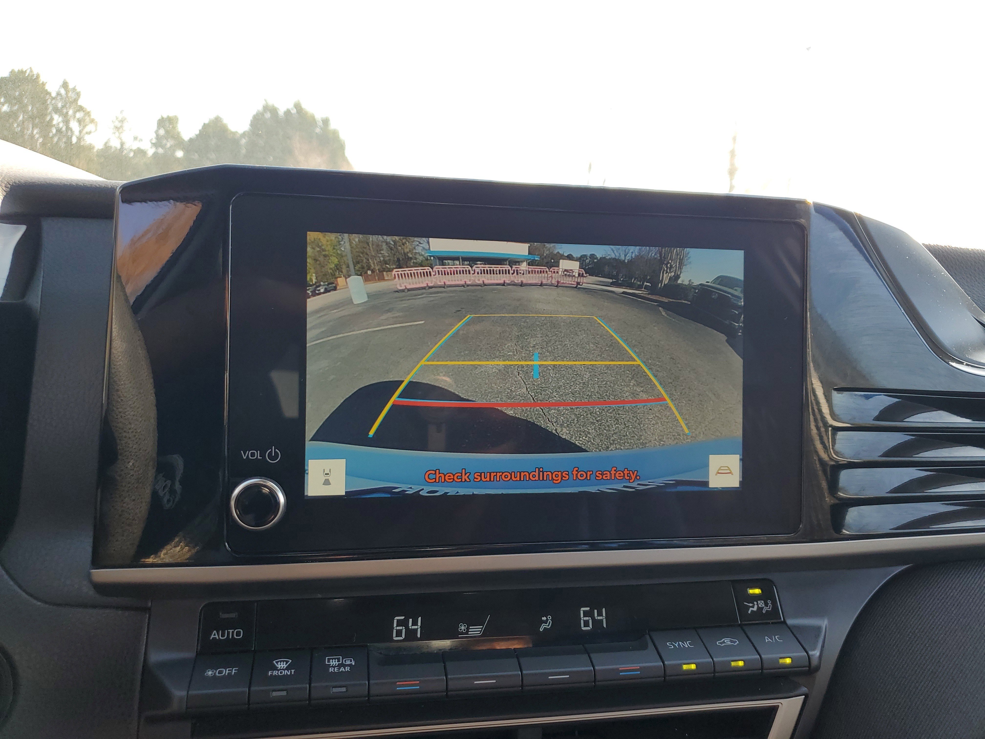 Used 2025 Ice Toyota LE image 23
