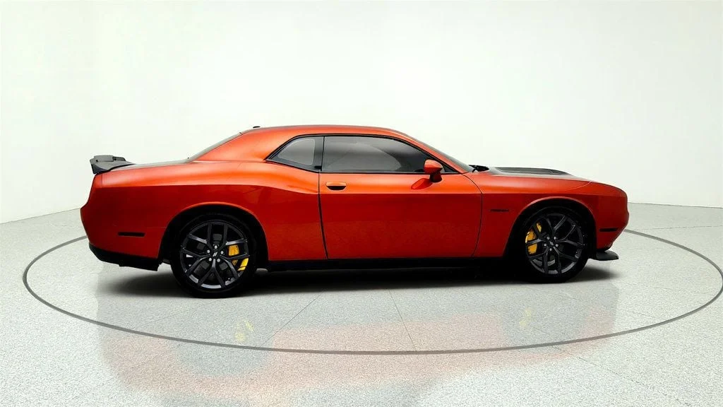 Used 2021 Sinamon Stick Dodge R/T RWD image 4