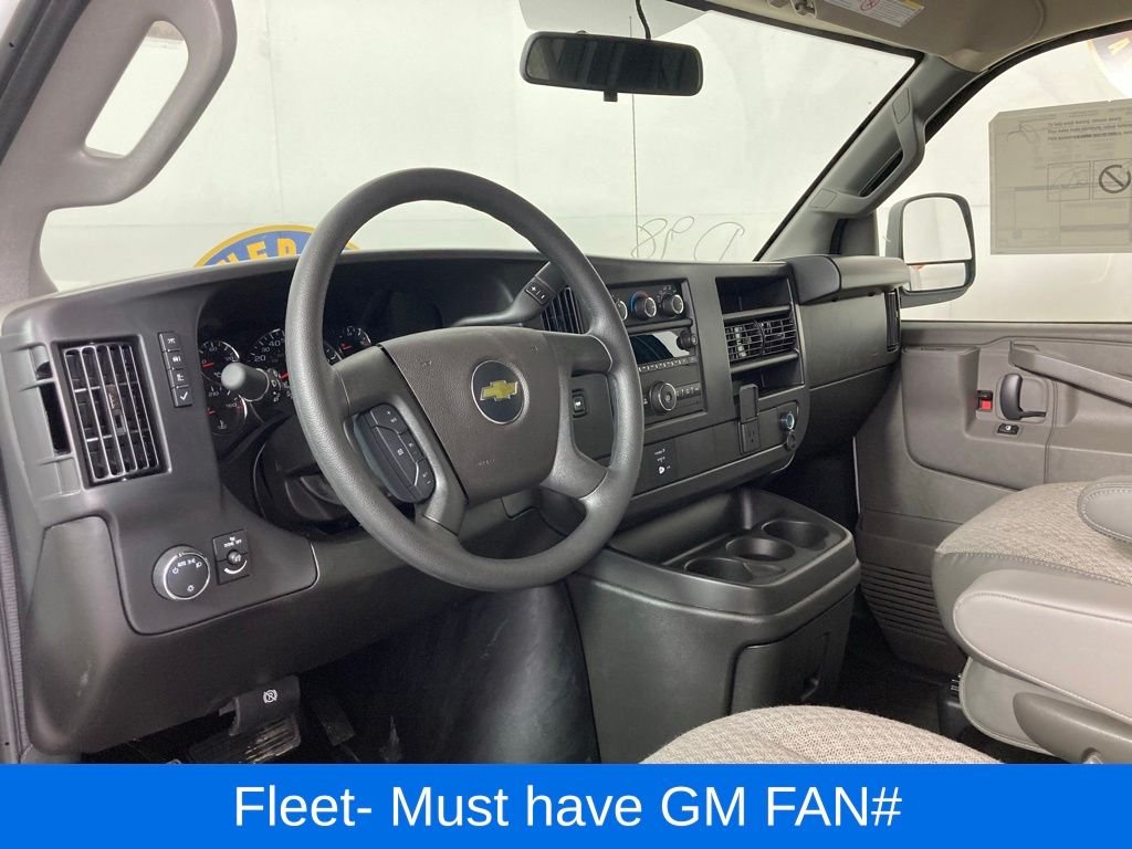 2026 Chevrolet Express Cargo Work Van - Photo 10