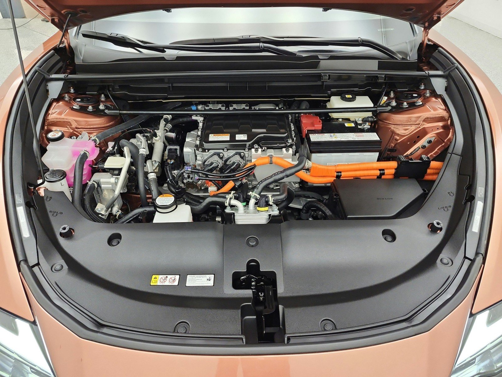 Used 2024 Copper Crest Lexus RZ 300e Premium image 17