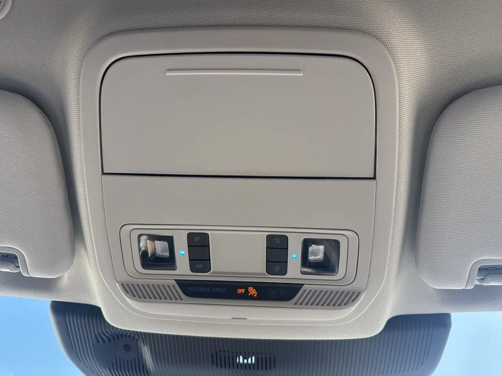 New 2026 Space White Metallic Ford Active image 50