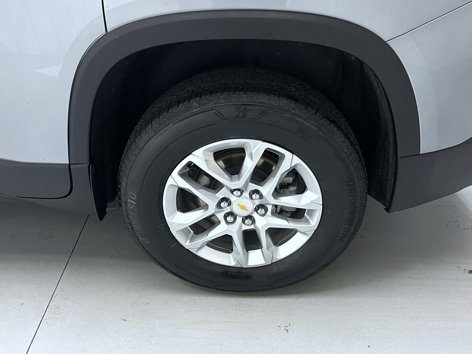 Used 2023 Gray Chevrolet LS image 23