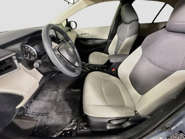 Certified Used 2022  Toyota LE image 21
