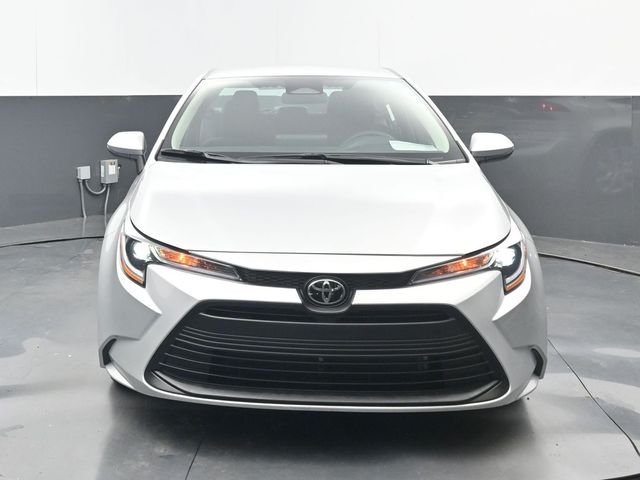 Used 2026 Classic Silver Metallic Toyota LE image 19