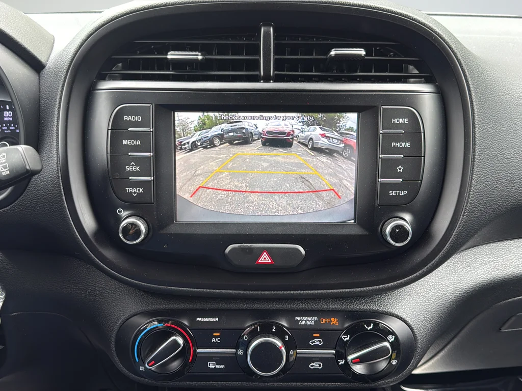 Used 2021 Black Kia S image 20
