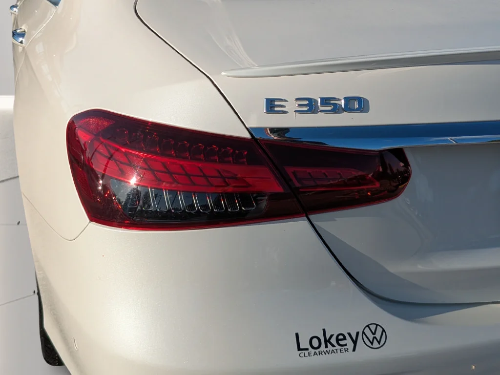 Used 2022 White Mercedes-Benz E 350 image 8