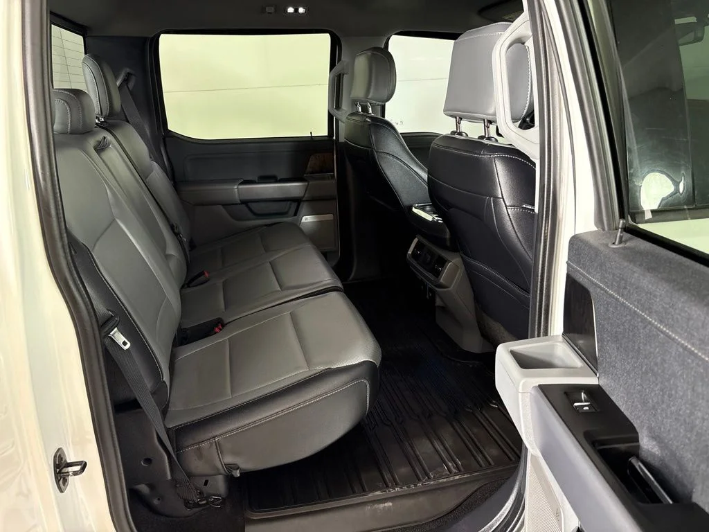 Used 2021 Black Ford Lariat image 23