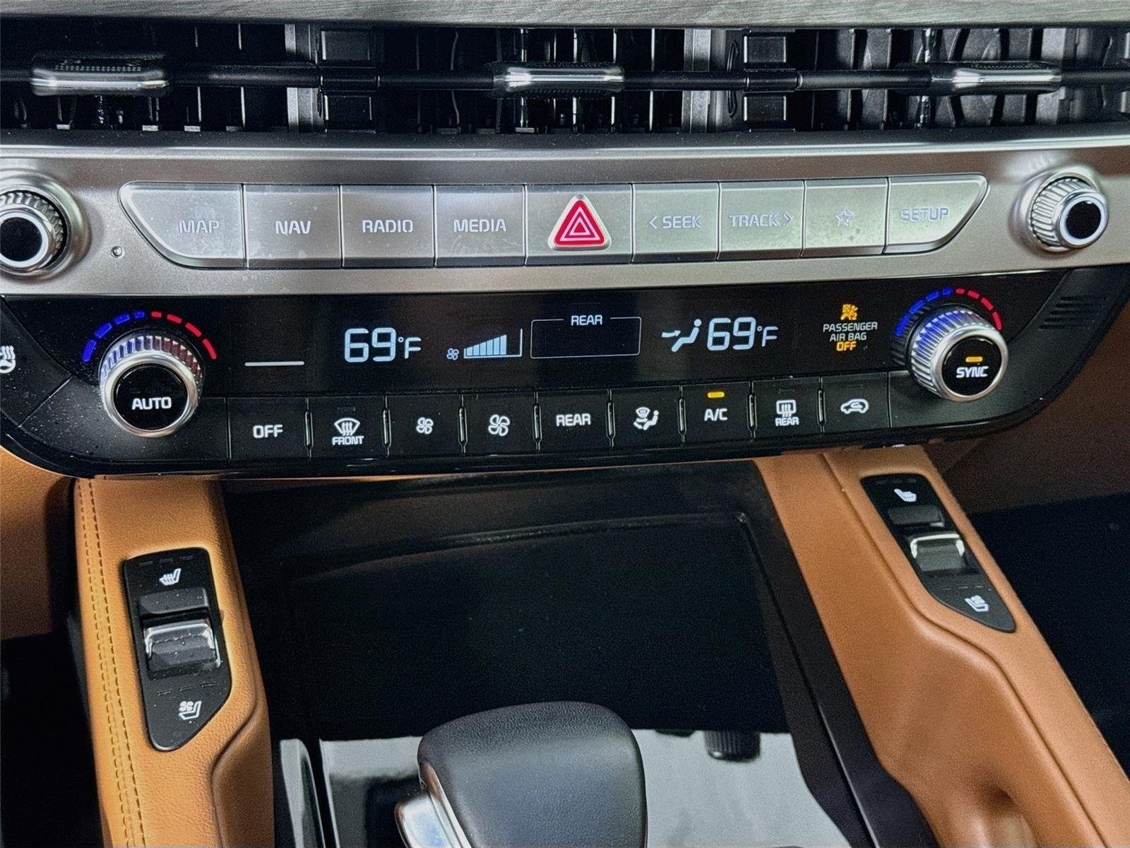 Used 2024 Midnight Lake Blue Kia EX X-Line image 18
