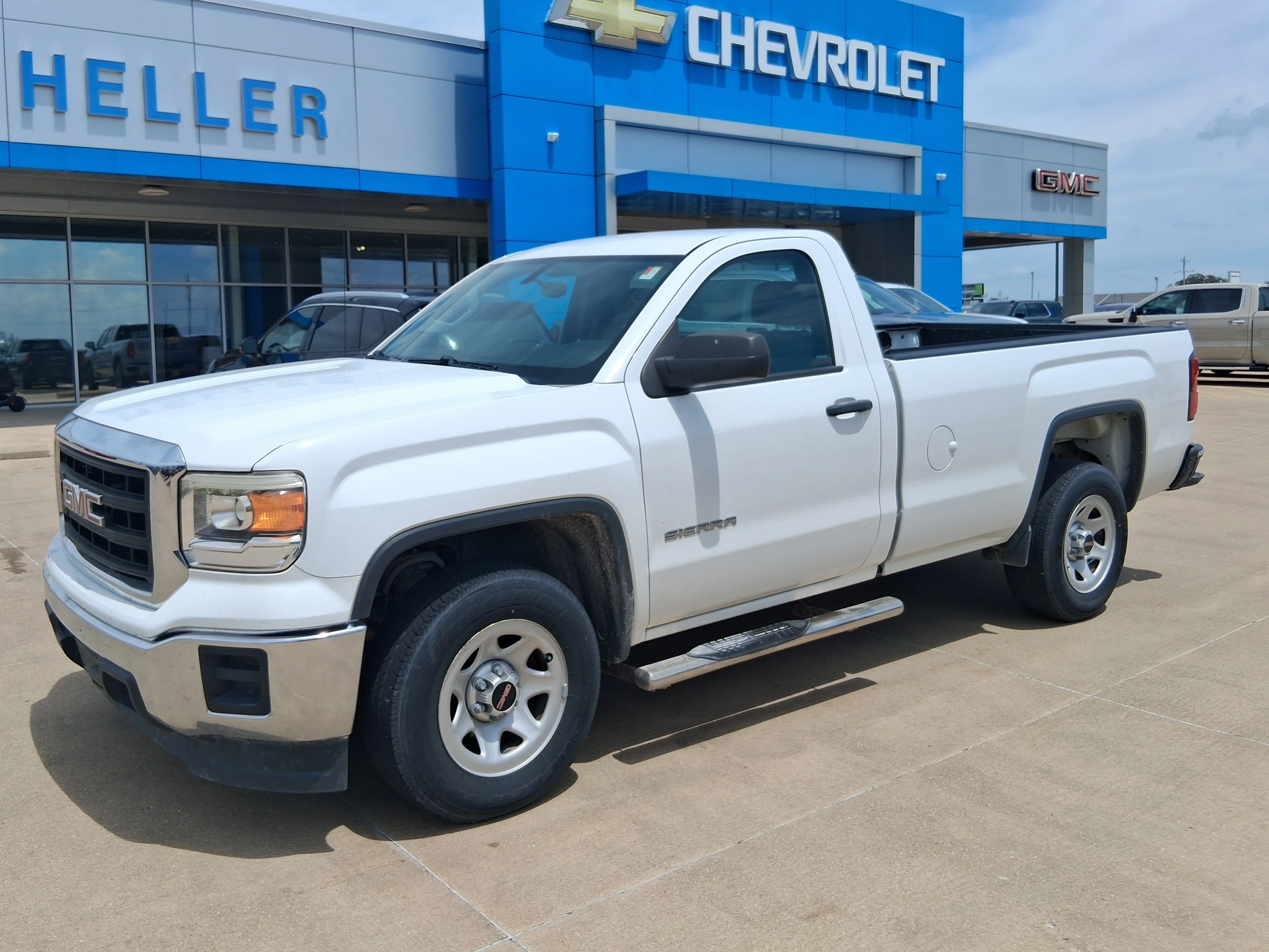 Used 2015 SUMMIT WHITE GMC BASE image 3