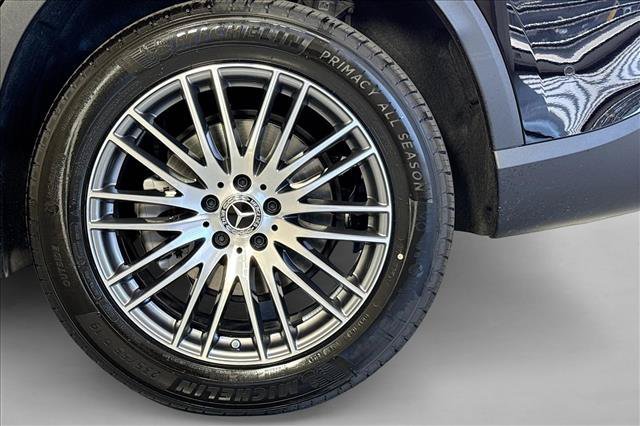 New 2026 Black Mercedes-Benz GLC 300 image 59