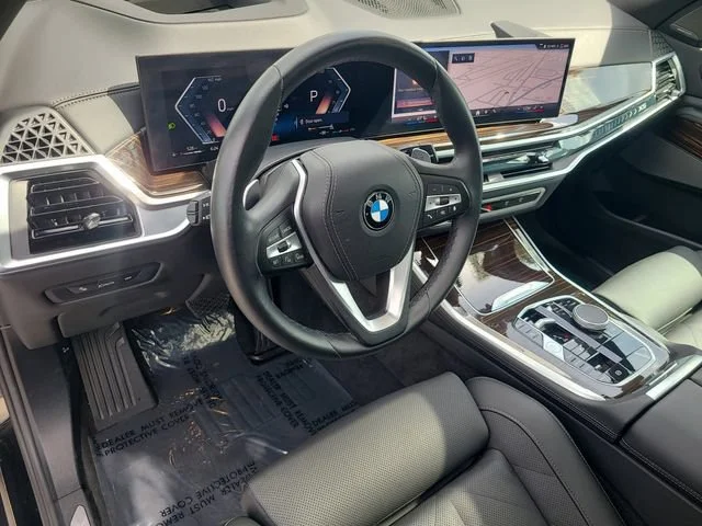 Used 2026 Black BMW sDrive40i image 21