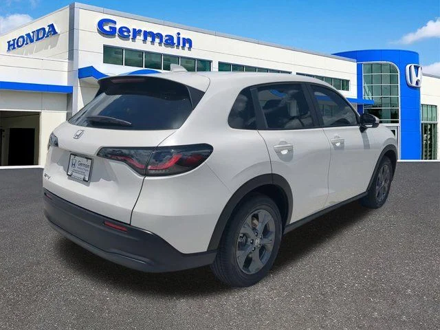 New 2027 Platinum White Pearl Honda LX image 3