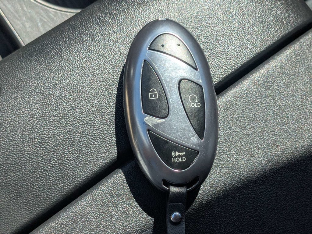 Used 2026 Silver Hyundai SEL image 38