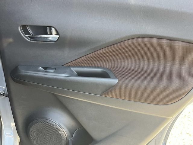 Used 2022 Gray Nissan SR image 21