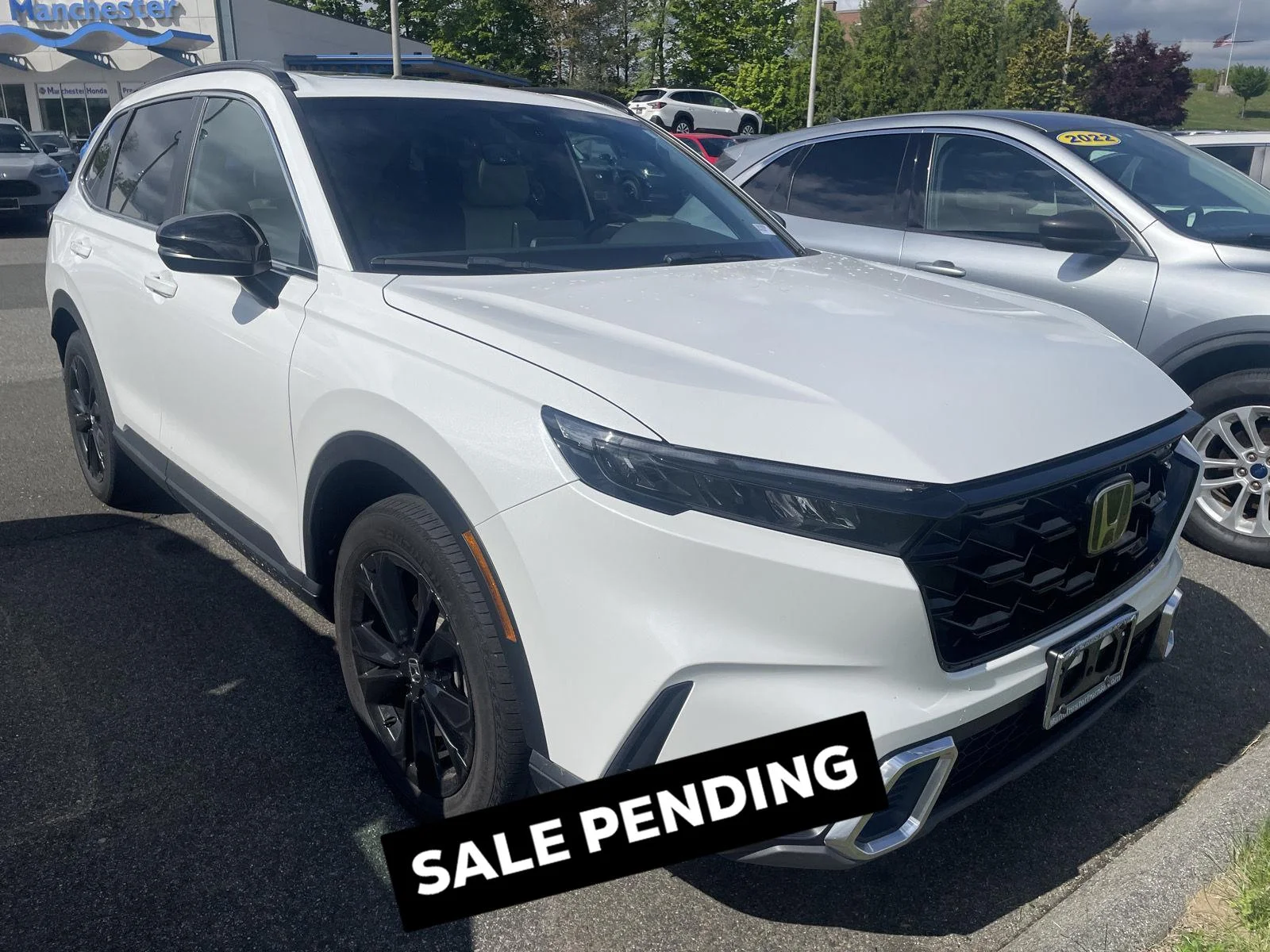 2023 Honda CR-V Hybrid Sport Touring AWD's photo