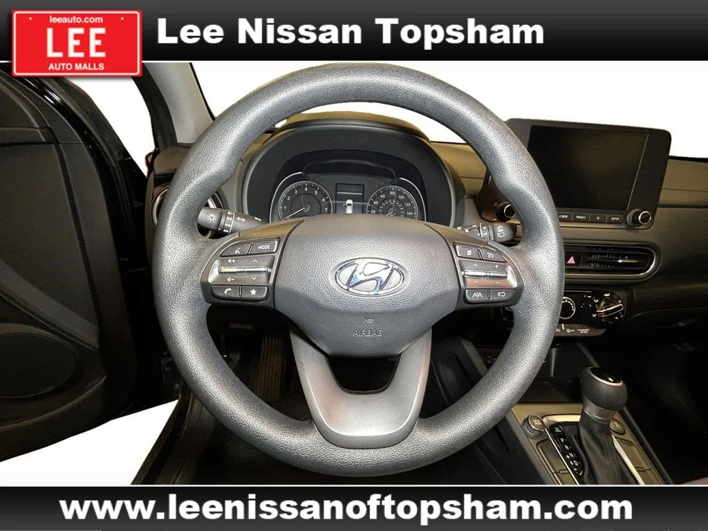 Used 2023 Abyss Black Pearl Hyundai SEL image 13