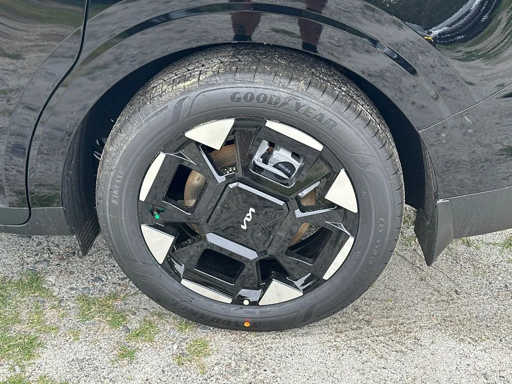 New 2026 Black Kia EX image 20