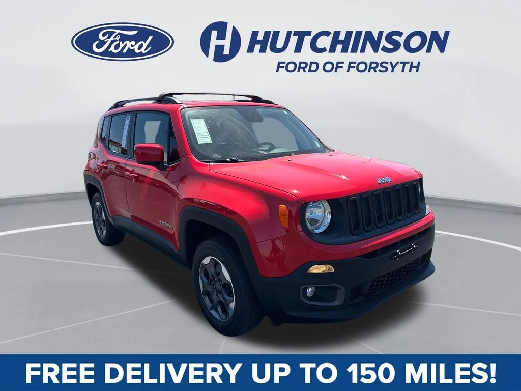 Used 2018 Red Jeep Latitude image 1