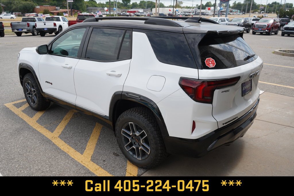 2027 GMC Terrain AT4 - Photo 11