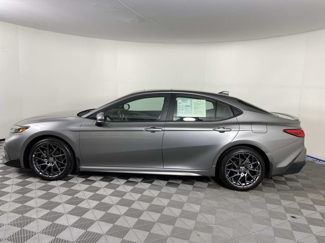 Used 2025 Gray Toyota SE image 5