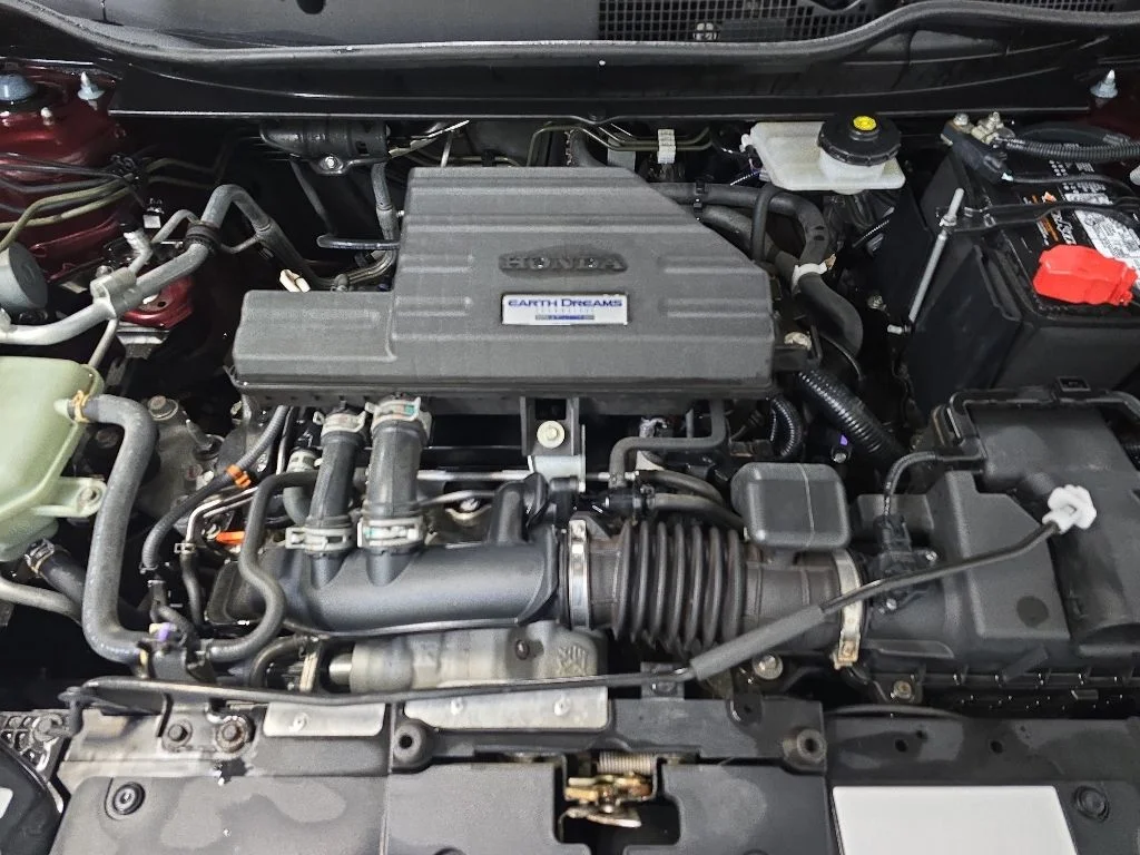 Used 2018 Red Honda Touring image 13