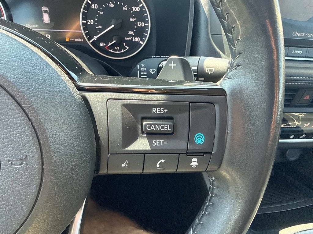 Used 2023 Gray Nissan SV image 28