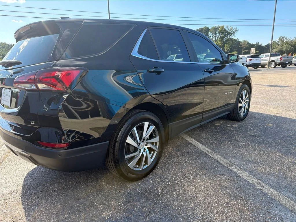 Used 2024 Black Metallic Chevrolet LT image 5