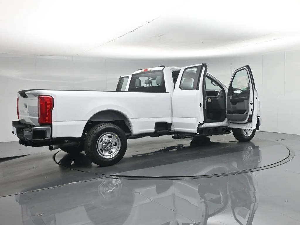 New 2026 White Ford XL image 5