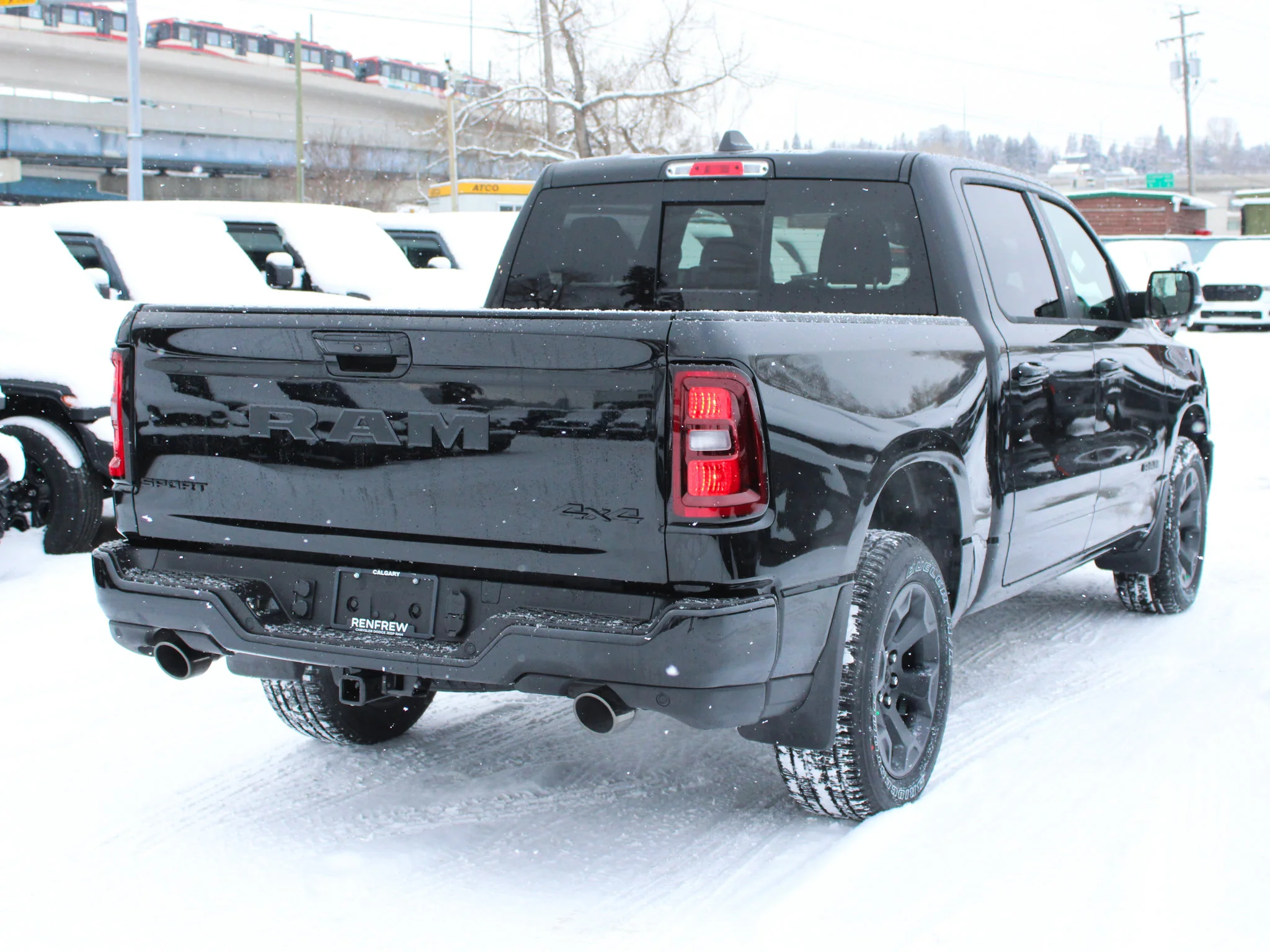 New 2026 Black RAM Sport* HEMI V8 image 4
