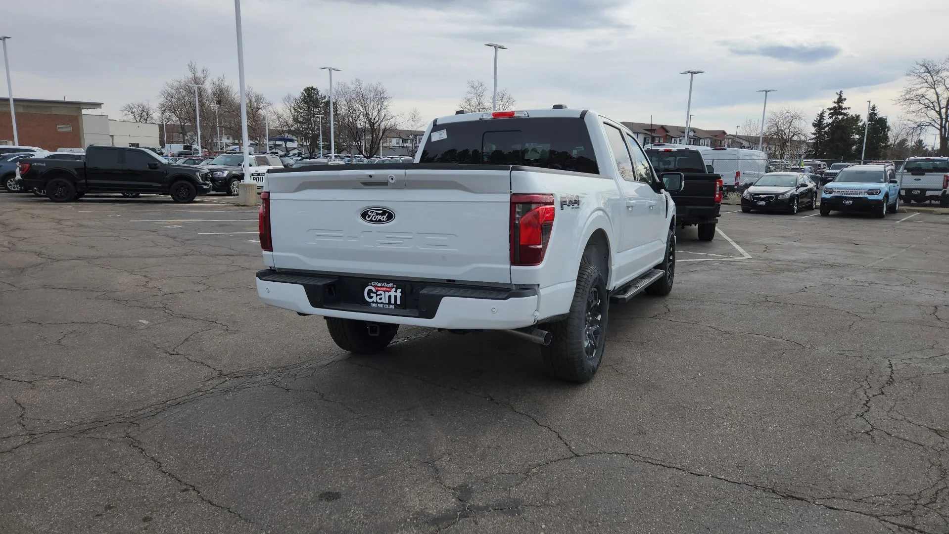 New 2026 Oxford White Ford XLT image 14