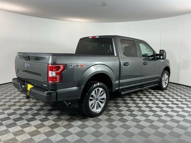 Used 2018 Magnetic Ford XL image 4