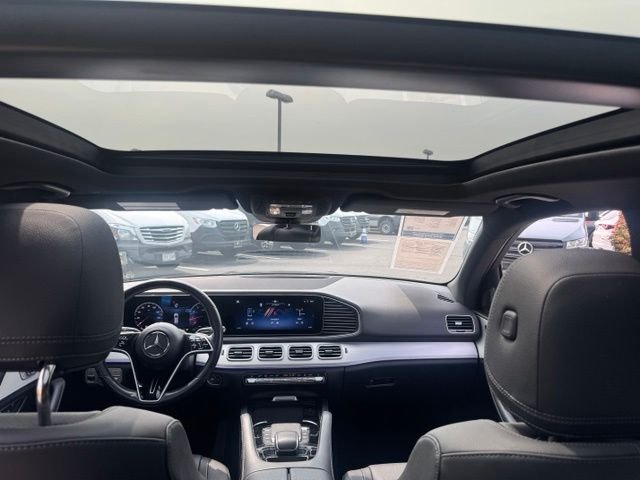 Used 2024 Black Mercedes-Benz GLE 350 image 18