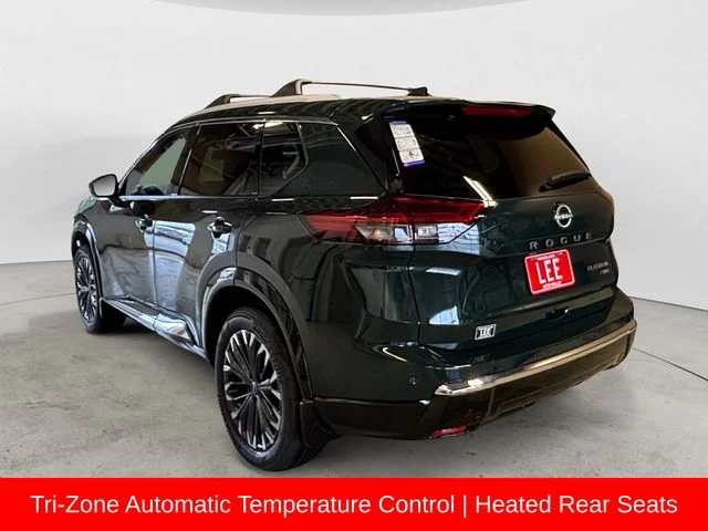 New 2026 Black Nissan Platinum image 3