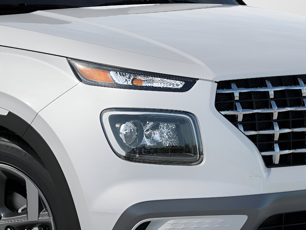 Used 2026 White Hyundai SEL image 9