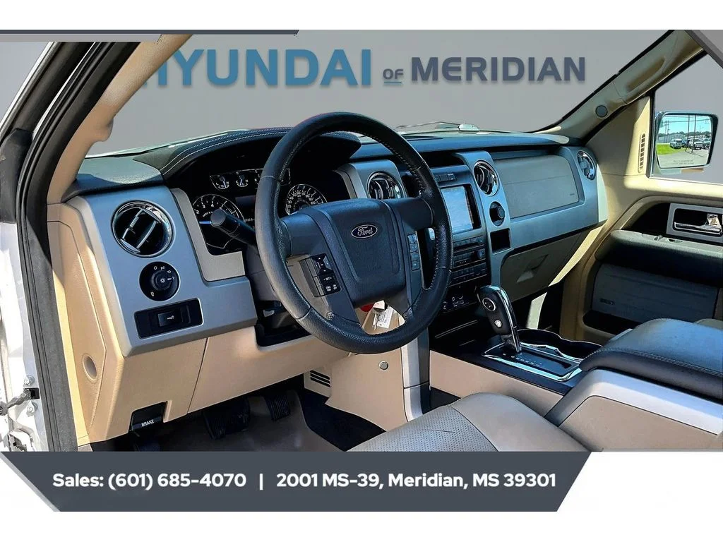 Used 2012 White Platinum Metallic Tri-Coat Ford Lariat image 12