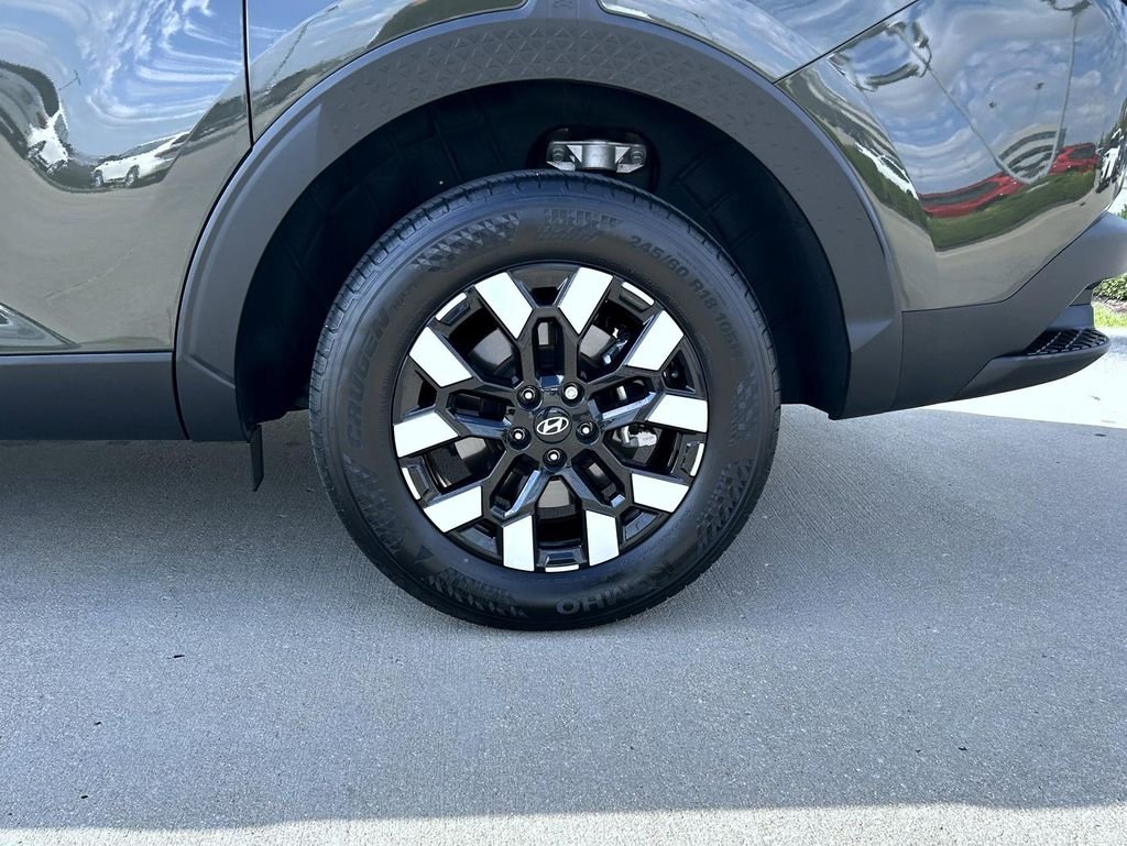 2025 Hyundai Santa Cruz SE - Photo 25