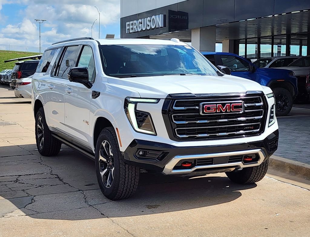 2026 GMC Yukon 4WD AT4's photo