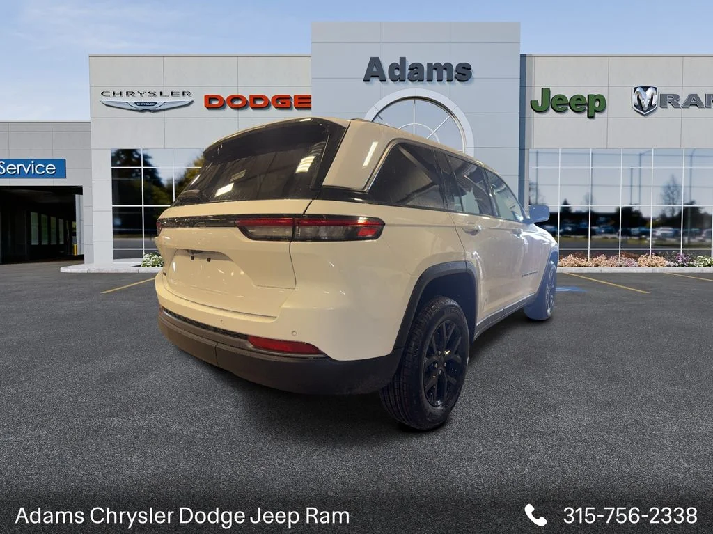 New 2026 Bright White Clear-Coat Exterior Paint Jeep Altitude image 6