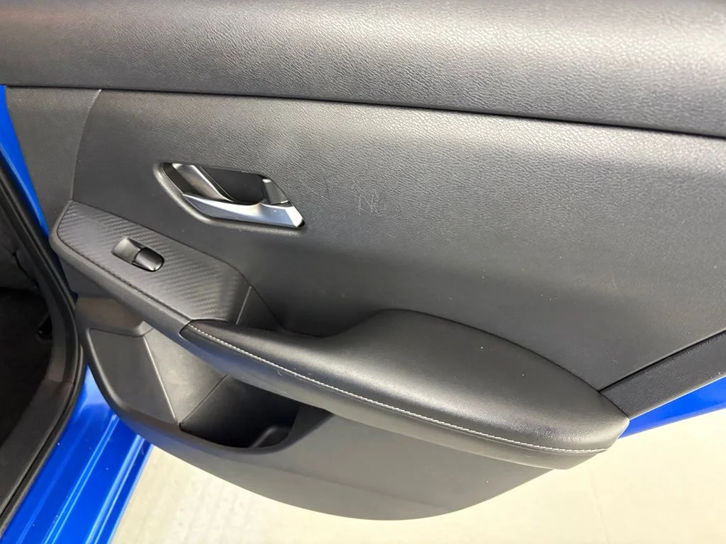 Used 2021 Blue Nissan SV image 36