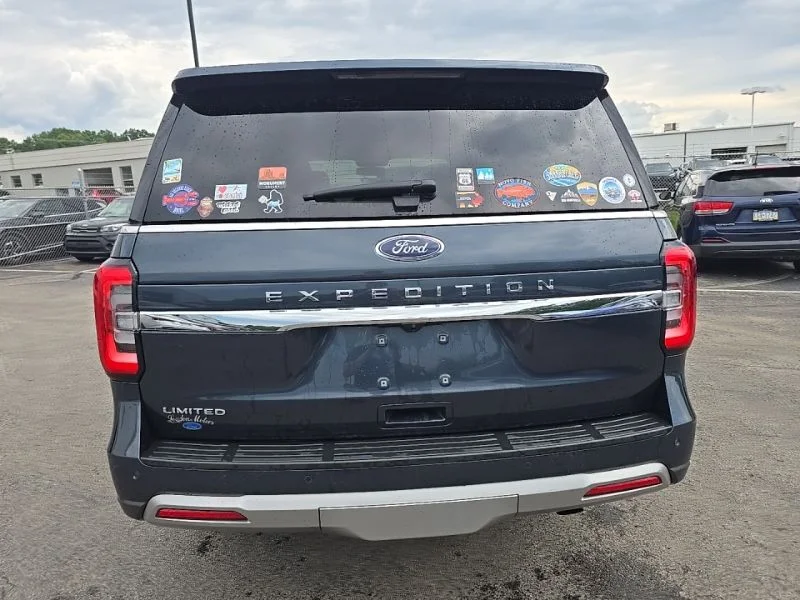 Used 2022 Blue Ford Limited image 6