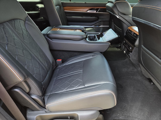 Used 2024 White Jeep Series III image 30