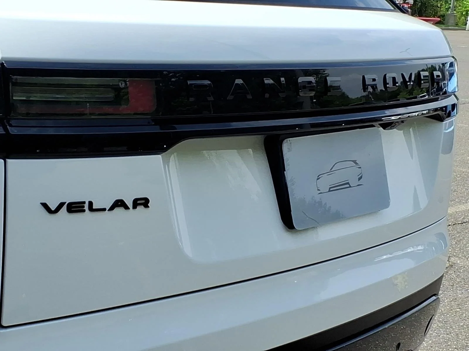 New 2026 Fuji White LAND ROVER S image 19