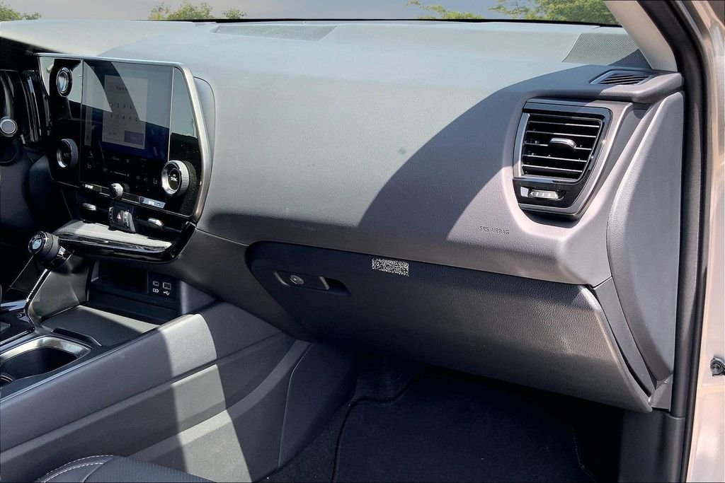 Used 2024 Silver Lexus 350 Base image 25