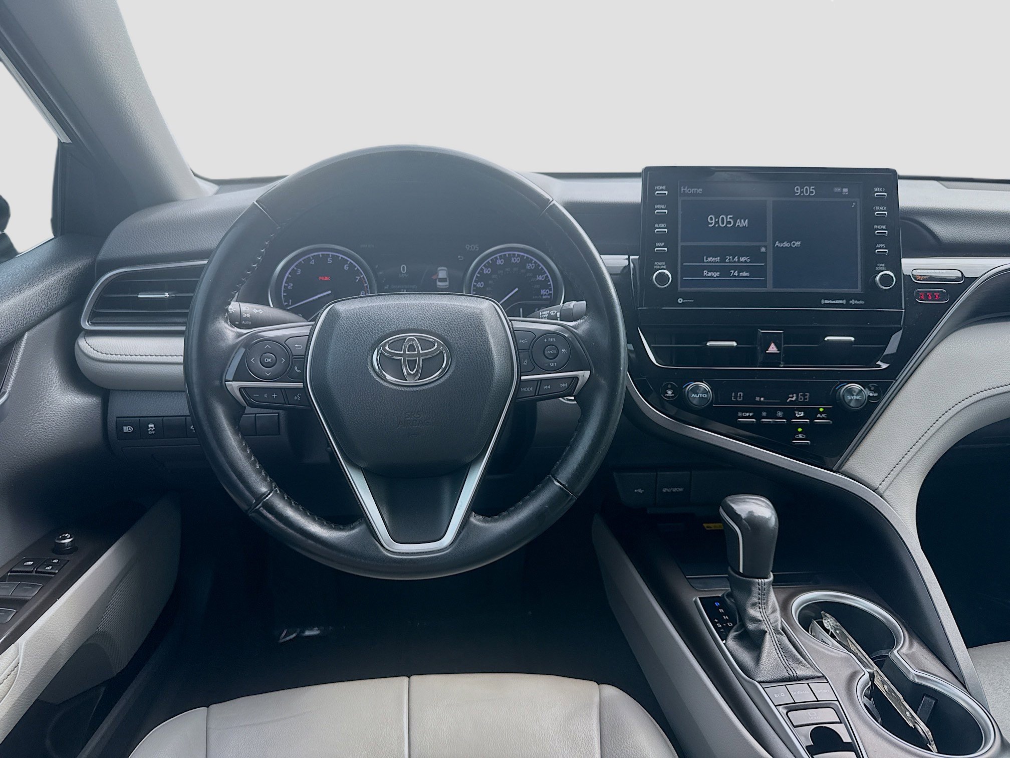 Used 2023 Predawn Gray Mica Toyota XLE image 17