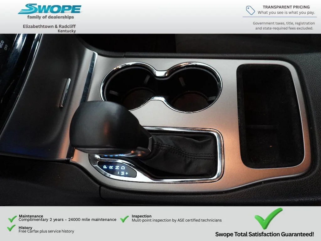 Used 2019 Walnut Brown Metallic Clearcoat Jeep Laredo E image 21
